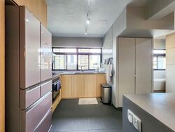 Blk 715 Clementi West Street 2 (Clementi), HDB Executive #568069901